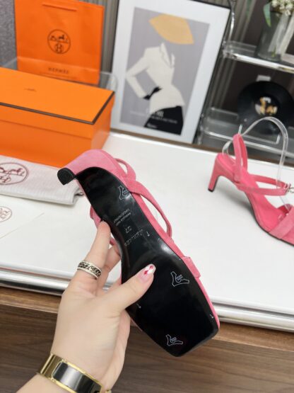Hermès handmade pink stiletto sandals - Image 8