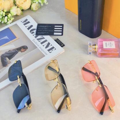 Balenciaga fashion sunglasses - Image 8