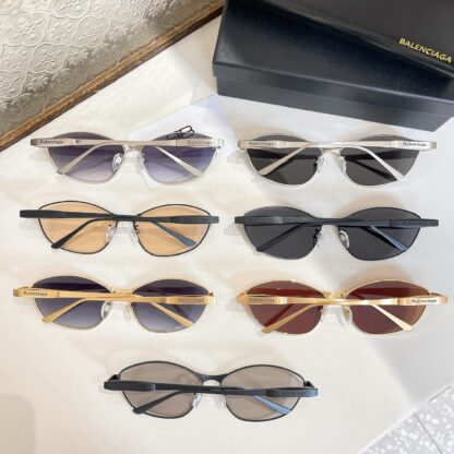 Balenciaga fashion sunglasses - Image 8
