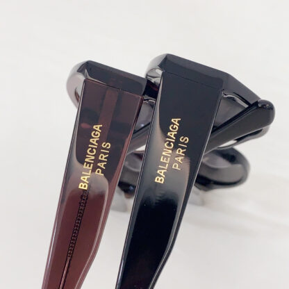 Balenciaga fashion sunglasses - Image 8