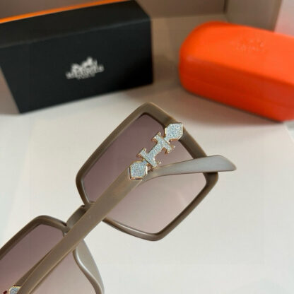 Hermes Fashion Sunglasses - Image 8