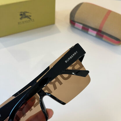 BURBERRY Fashion Temperament Sunglasses - Image 9