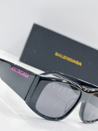 Balenciaga fashion sunglasses - Image 8
