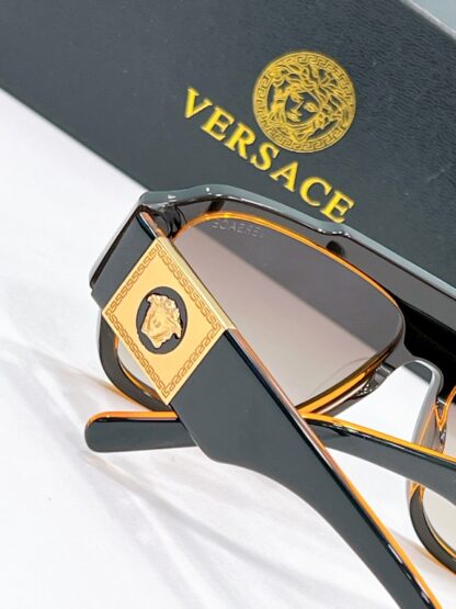 Versace fashion trend sunglasses - Image 8