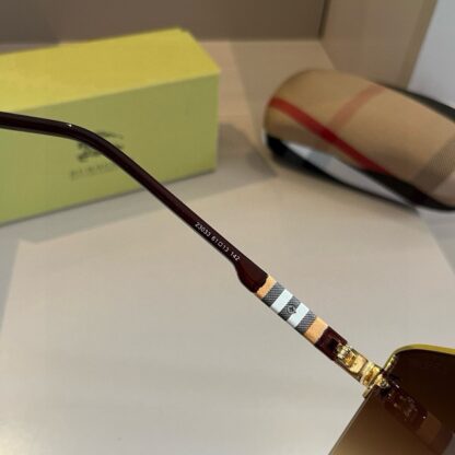 BURBERRY Fashion Temperament Sunglasses - Image 9