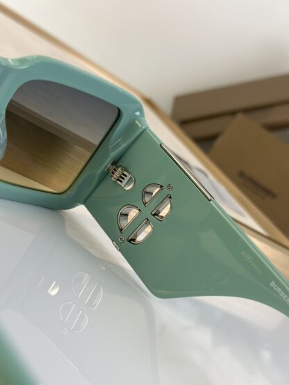 BURBERRY Fashion Temperament Sunglasses - Image 9