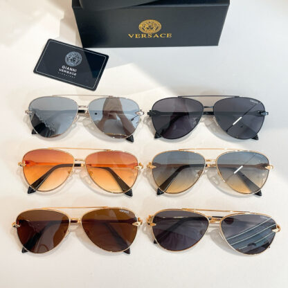 Versace fashion trend sunglasses - Image 8