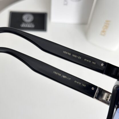 Versace fashion trend sunglasses - Image 8