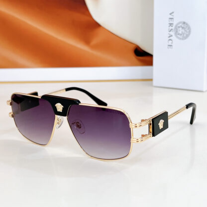 Versace fashion trend sunglasses - Image 8