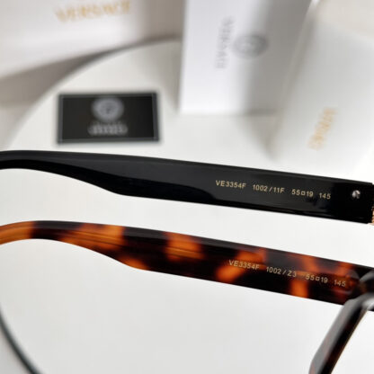 Versace fashion trend sunglasses - Image 8