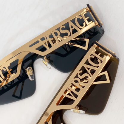 Versace fashion trend sunglasses - Image 8