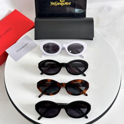 Yves Saint Laurent fashion sunglasses - Image 8