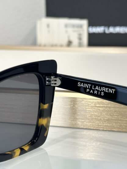 Yves Saint Laurent fashion sunglasses - Image 8