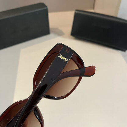 Yves Saint Laurent fashion sunglasses - Image 8