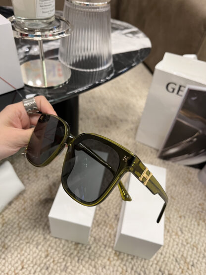 Hermes Fashion Sunglasses - Image 7