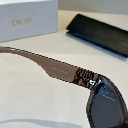 Dior fashion temperament sunglasses - Image 9