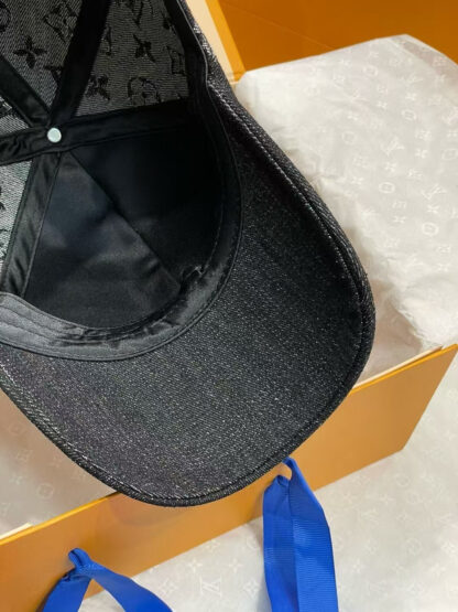 Louis Vuitton Spring and Summer New Baseball Cap - Image 8