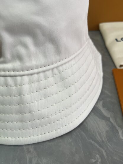 Louis Vuitton Spring and Summer New Bucket Hat Signature Cotton Hat - Image 8