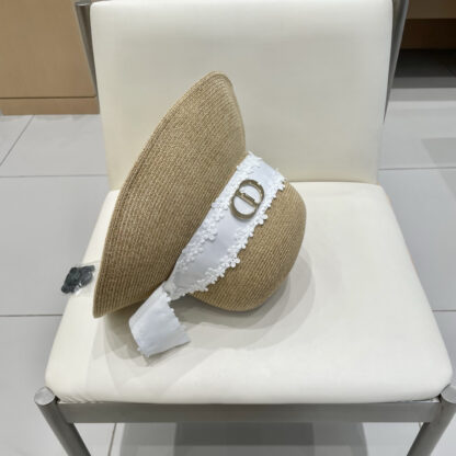 Dior simple and stylish bucket hat - Image 9