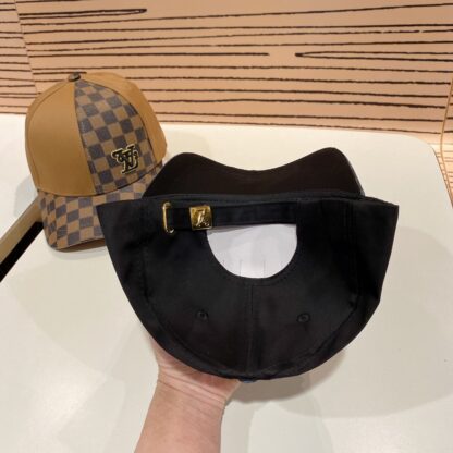 Louis Vuitton Korean version of the new British style baseball cap - Image 8