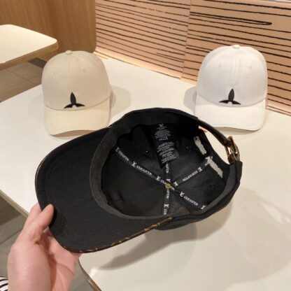 Louis Vuitton Unisex Baseball Cap - Image 8