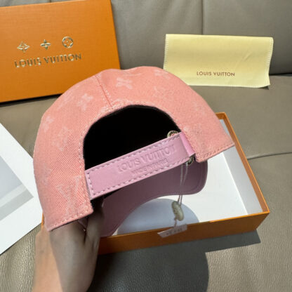 Louis Vuitton embossed leather baseball cap - Image 8