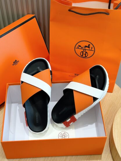 Hermès men's white and orange color matching cross ultra-light and comfortable slippers - Image 8