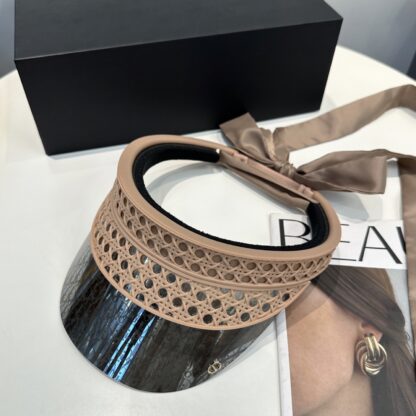 Dior stylish sun hat - Image 9