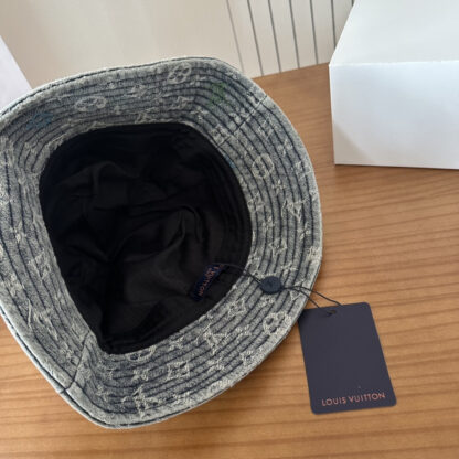 Louis Vuitton lightweight breathable bucket hat for men and women - Image 8