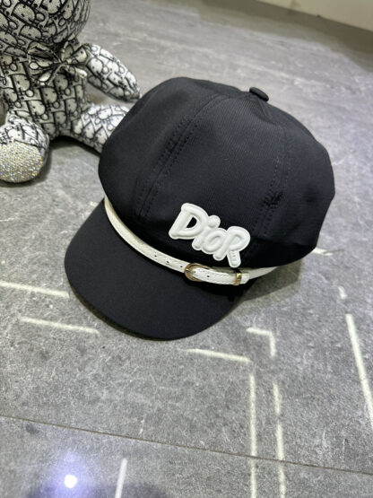 Dior stylish versatile beret - Image 9
