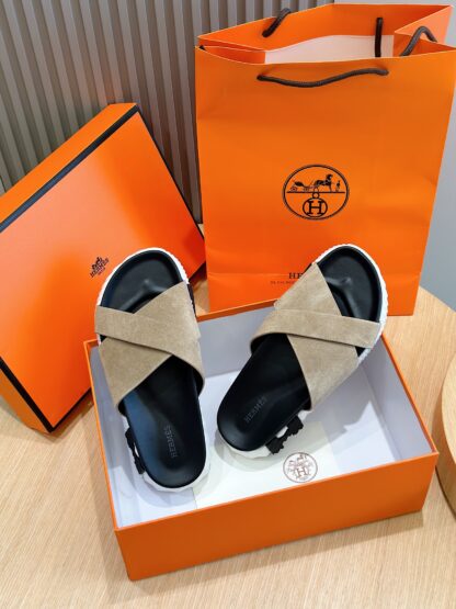 Hermès Men's Light Apricot Cross Ultra Light Comfort Slippers - Image 8