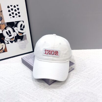 Dior stylish simple baseball cap - Image 9