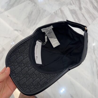 Dior Fashion Casual Embroidered Baseball Cap - Image 9
