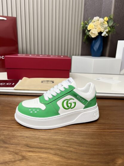 Gucci casual sneakers - Image 9