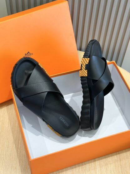 Hermès Black Men's Cross Ultra Light Comfort Slippers - Image 8