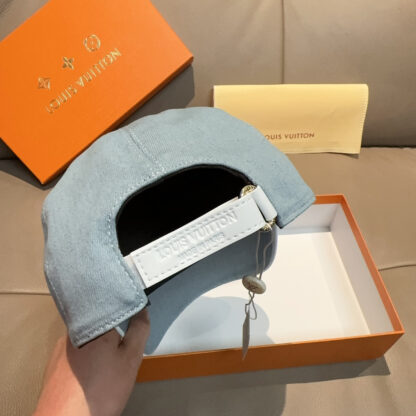 Louis Vuitton embroidered baseball cap - Image 8