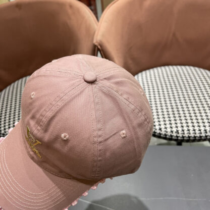 Louis Vuitton Korean style lace baseball cap for women - Image 9