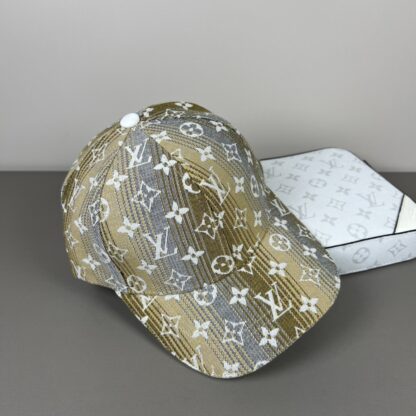 Louis Vuitton Unisex Baseball Cap - Image 7