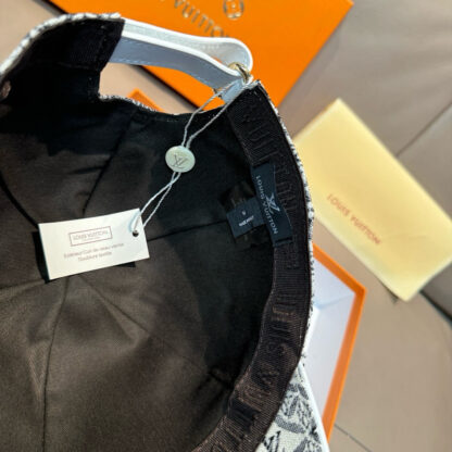 Louis Vuitton new baseball cap - Image 8
