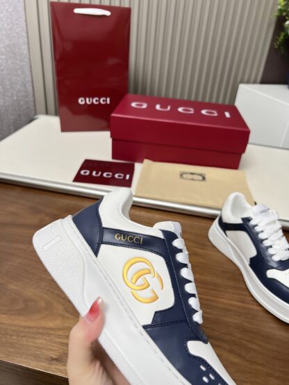 Gucci casual sneakers - Image 9