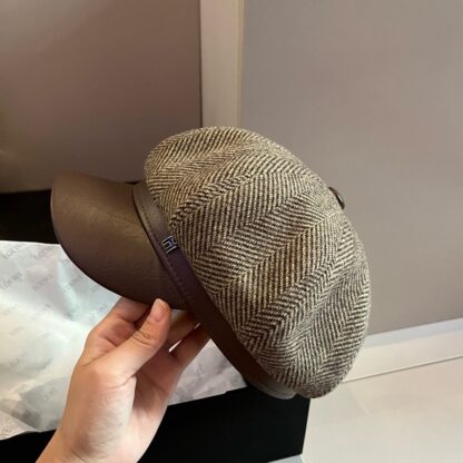 Hermes woolen new duckbill military cap - Image 8