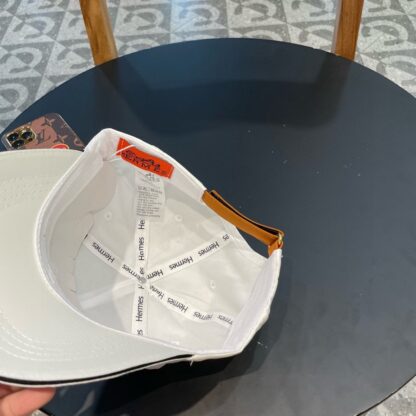 Hermès canvas baseball cap - Image 8
