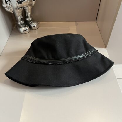 Hermès chain bucket hat - Image 8