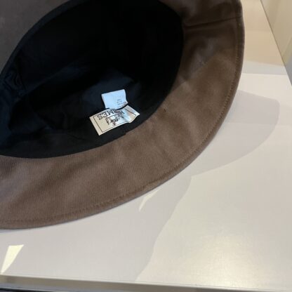 Hermes chain bucket hat - Image 8