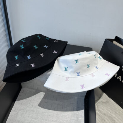 Louis Vuitton new bucket hat - Image 9