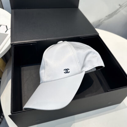 Chanel Classic Casual Baseball Cap - Image 9