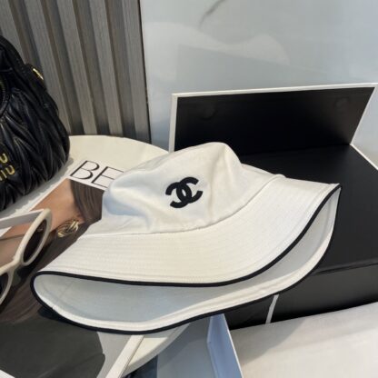 Chanel embroidered bucket hat - Image 8