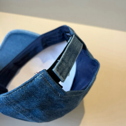Chanel Classic Casual Baseball Cap - Image 8
