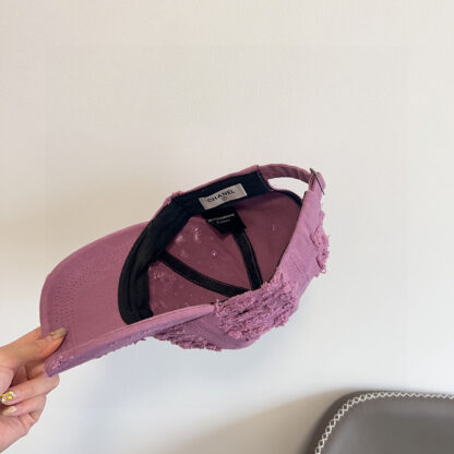 Chanel Classic Casual Baseball Cap - Image 8