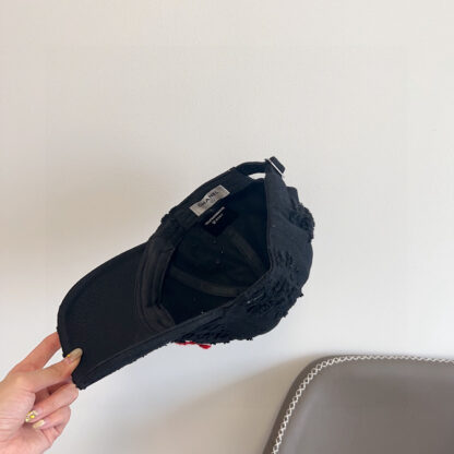 Chanel Classic Casual Baseball Cap - Image 8